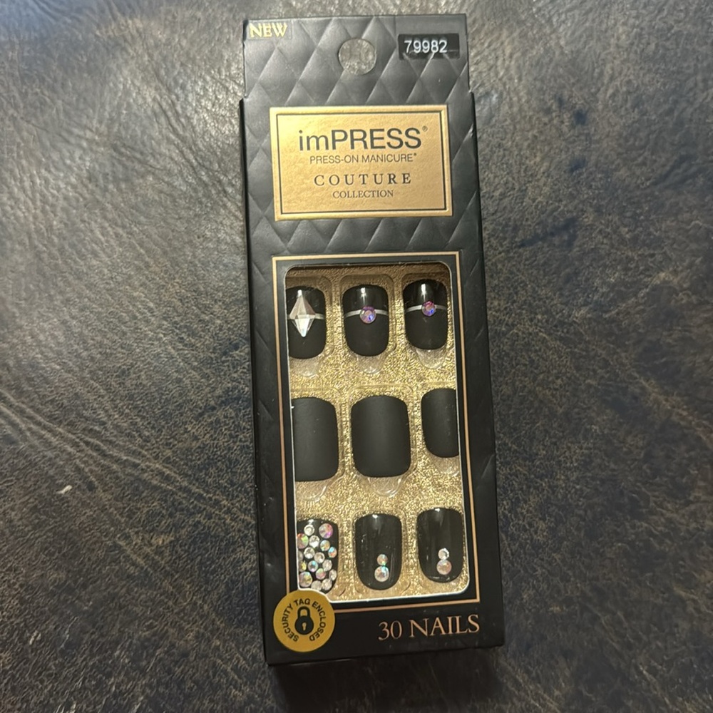 Impress Nails Couture Collection - Picture 5 of 5